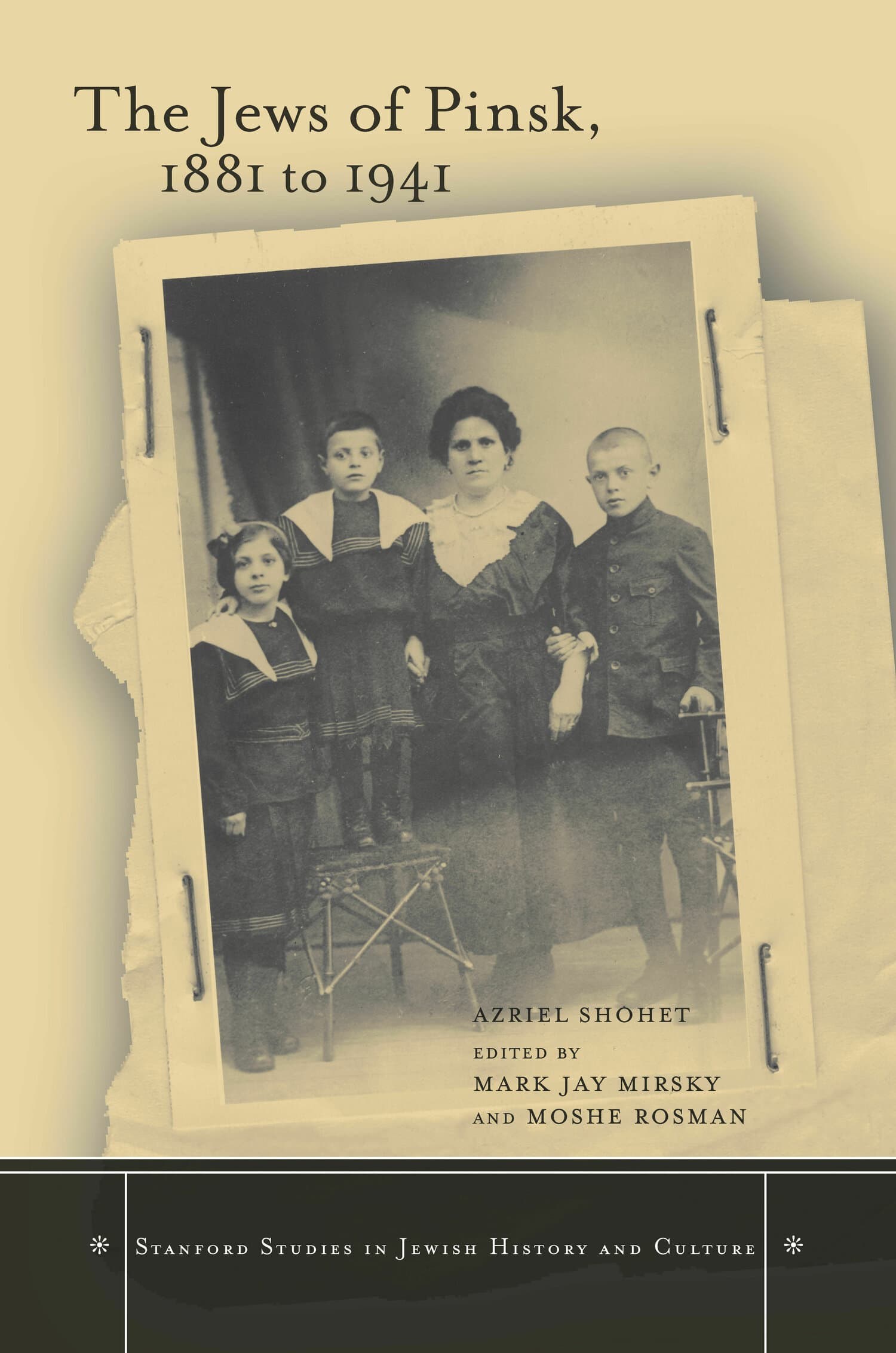 'The Jews of Pinsk, 1881 to 1941' Book Cover
